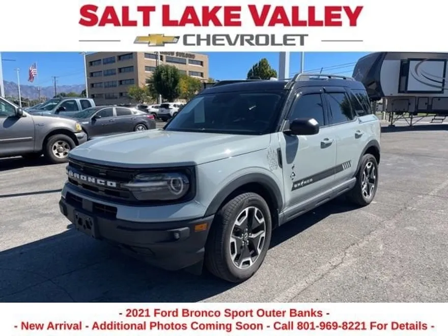 2021 Ford Bronco Sport Outer Banks photo 1