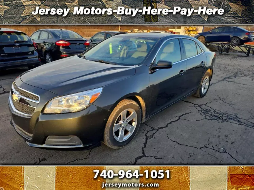 2015 Chevrolet Malibu LS photo 1