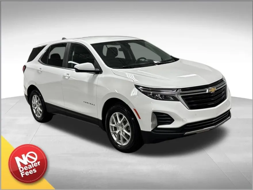 2023 Chevrolet Equinox LT photo 1