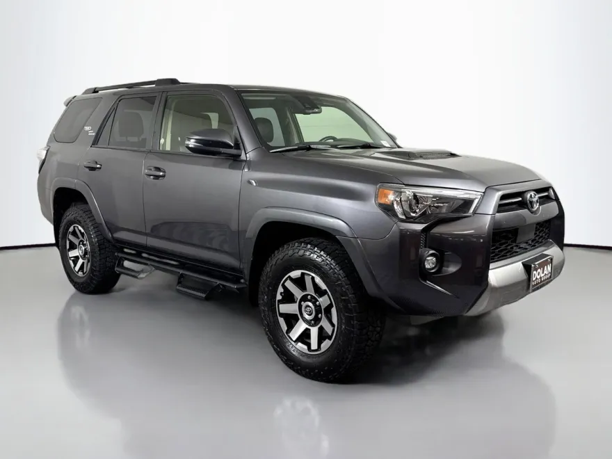 2021 Toyota 4Runner TRD Off-Road Premium photo 1