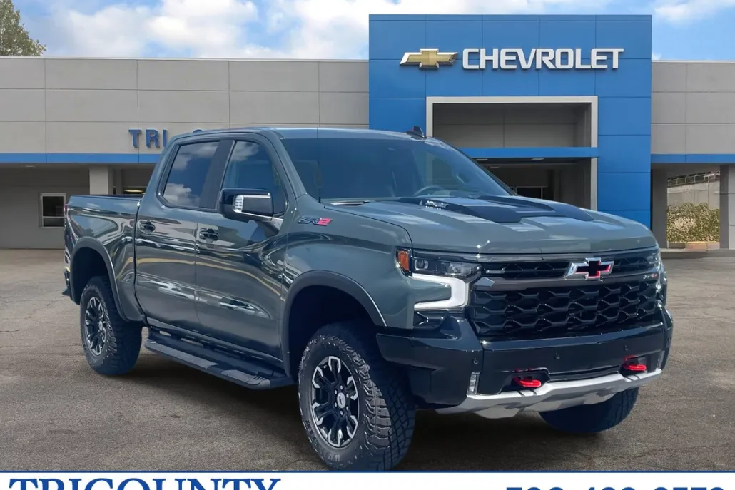 2025 Chevrolet Silverado 1500 ZR2 photo 1