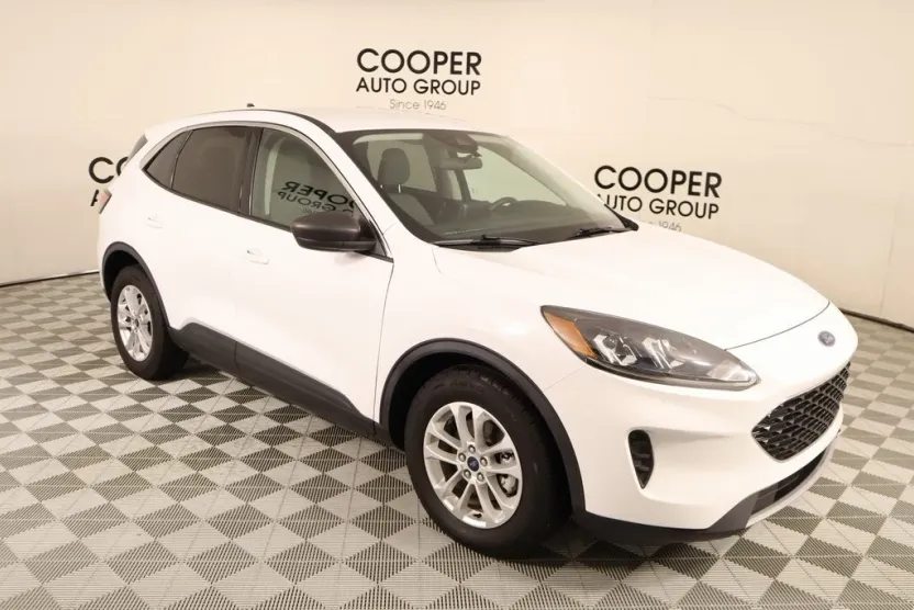 2022 Ford Escape Hybrid SE photo 1