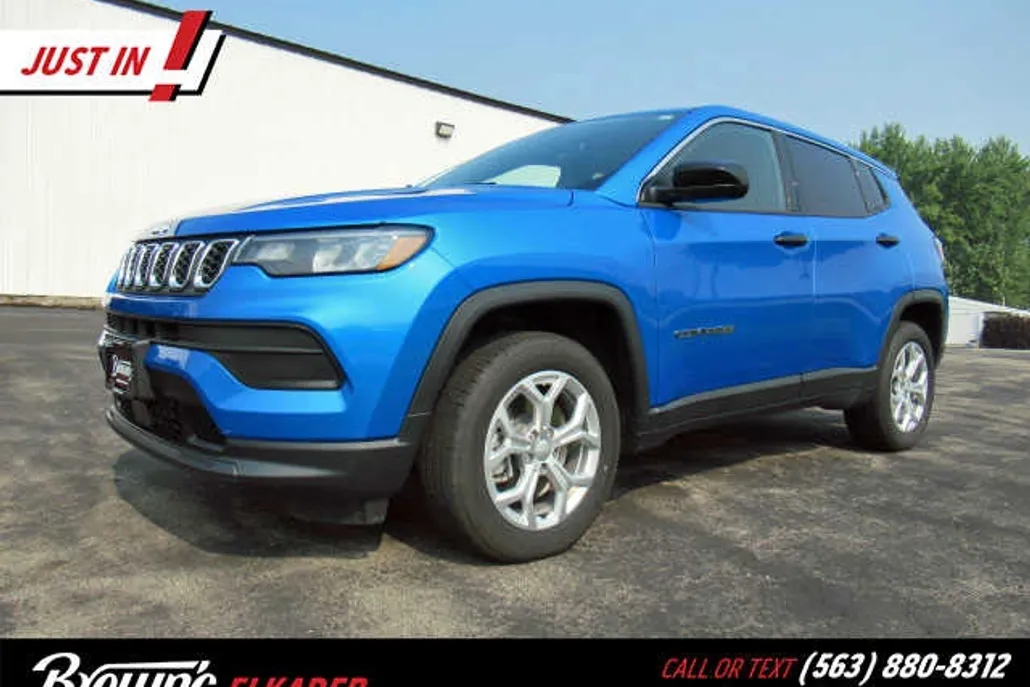 2024 Jeep Compass Sport photo 1