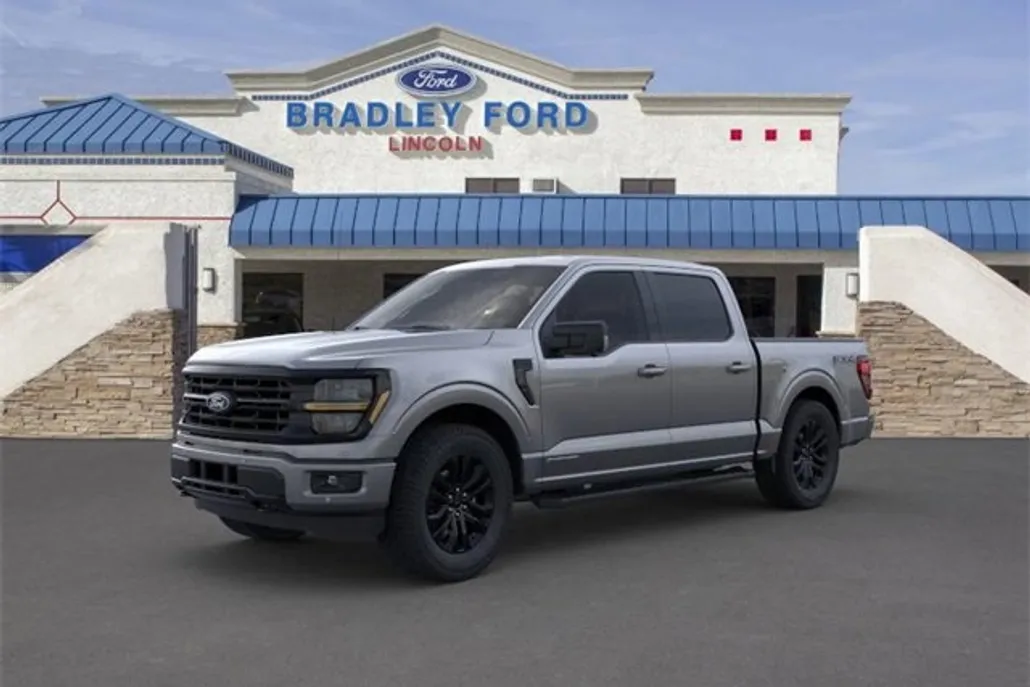 2025 Ford F-150 XLT photo 1