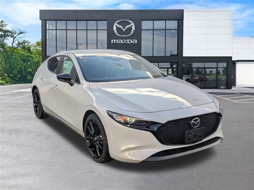 2025 Mazda Mazda3 Hatchback 2.5 Select Sport photo 1