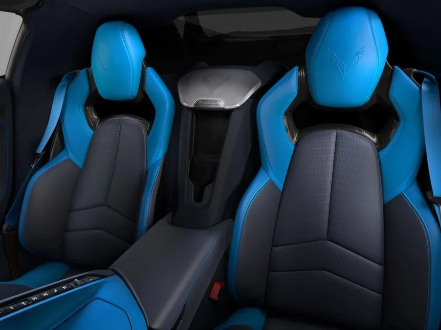 2024 Chevrolet Corvette Stingray 3LT photo 32