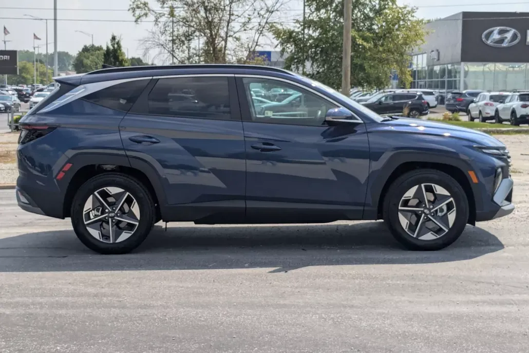 2025 Hyundai Tucson SEL Convenience photo 1
