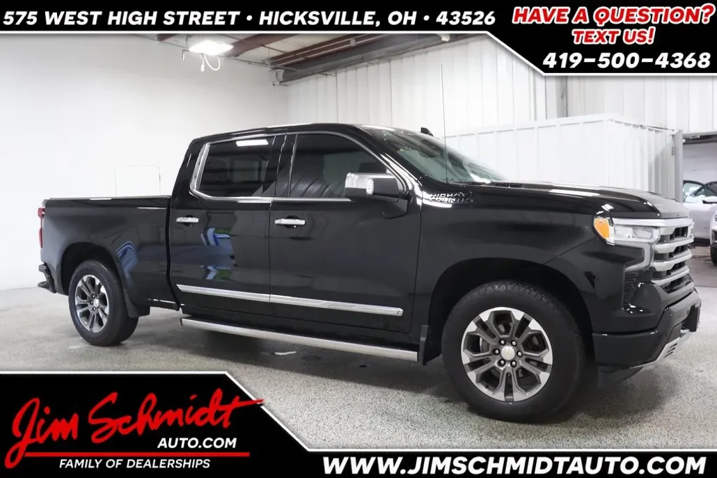 2023 Chevrolet Silverado 1500 High Country photo 1