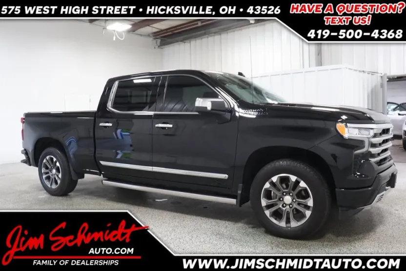 2023 Chevrolet Silverado 1500 High Country photo 1