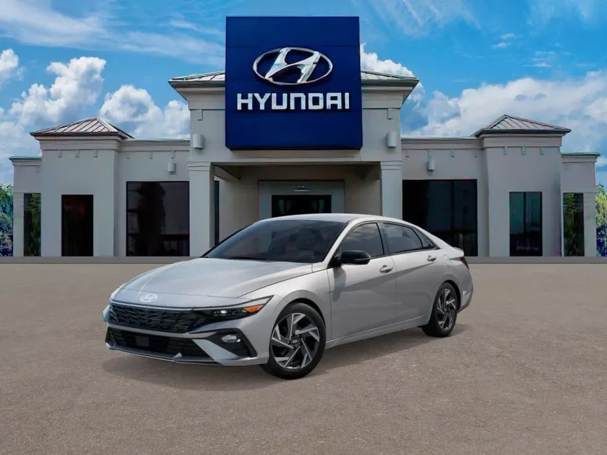 2025 Hyundai Elantra SEL Sport photo 1