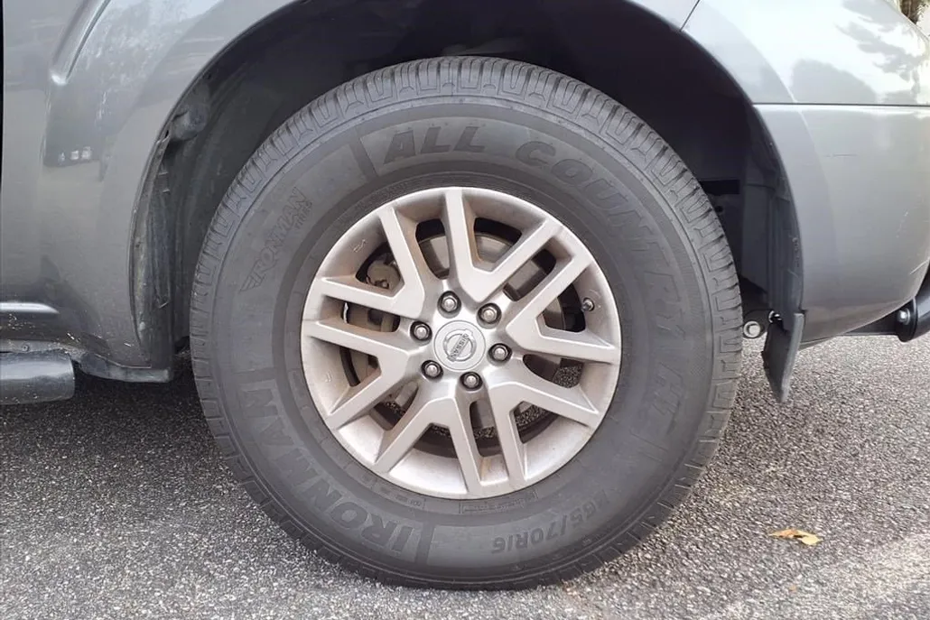 2019 Nissan Frontier SV photo 1