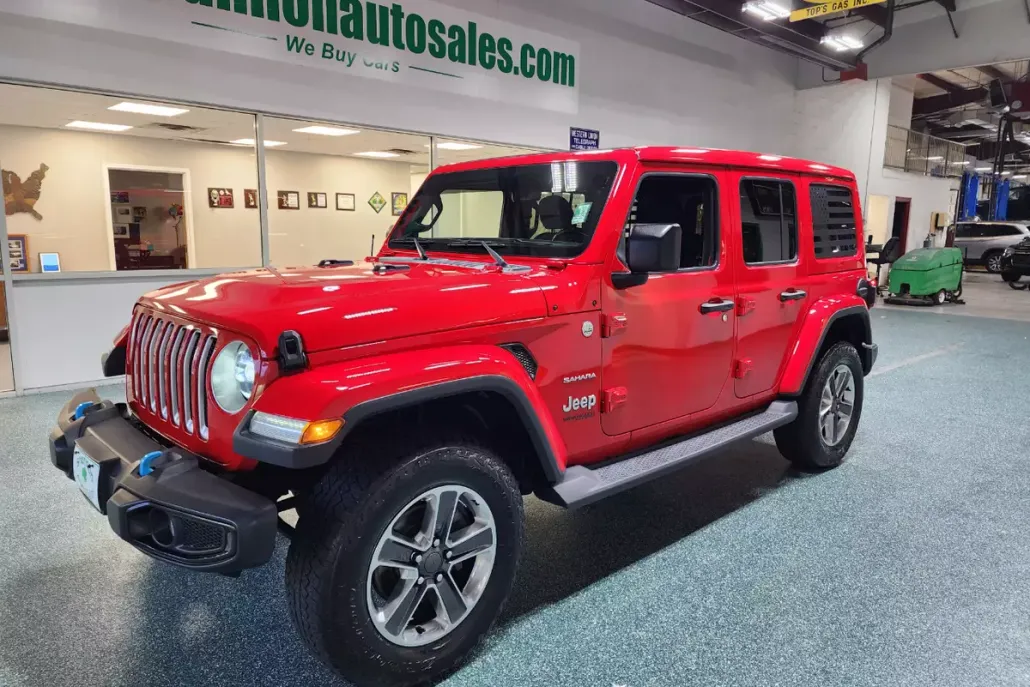 2020 Jeep Wrangler Unlimited Sahara photo 1