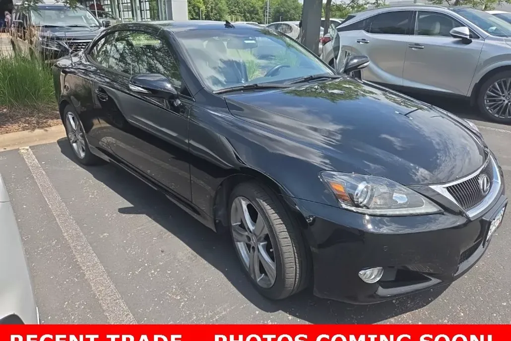 2013 Lexus IS 350C photo 1
