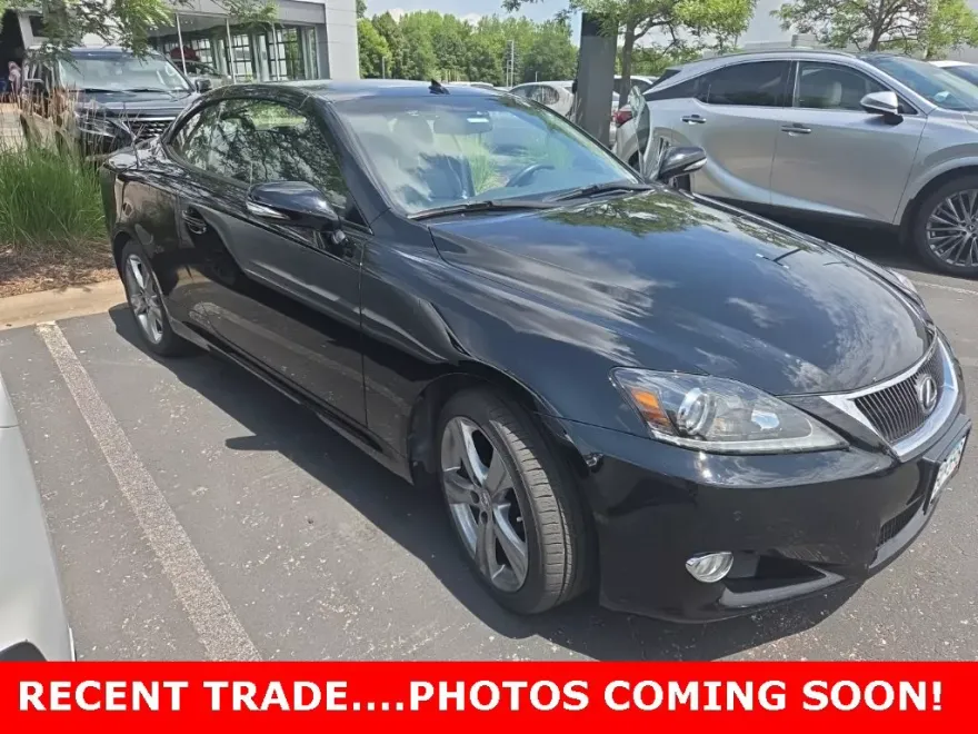 2013 Lexus IS 350C photo 1