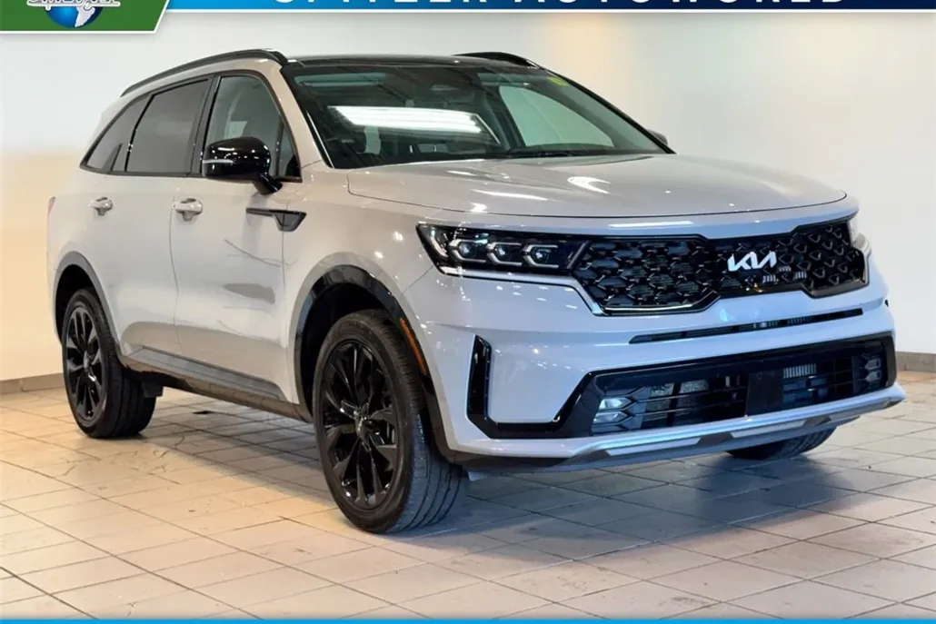 2022 Kia Sorento SX photo 1
