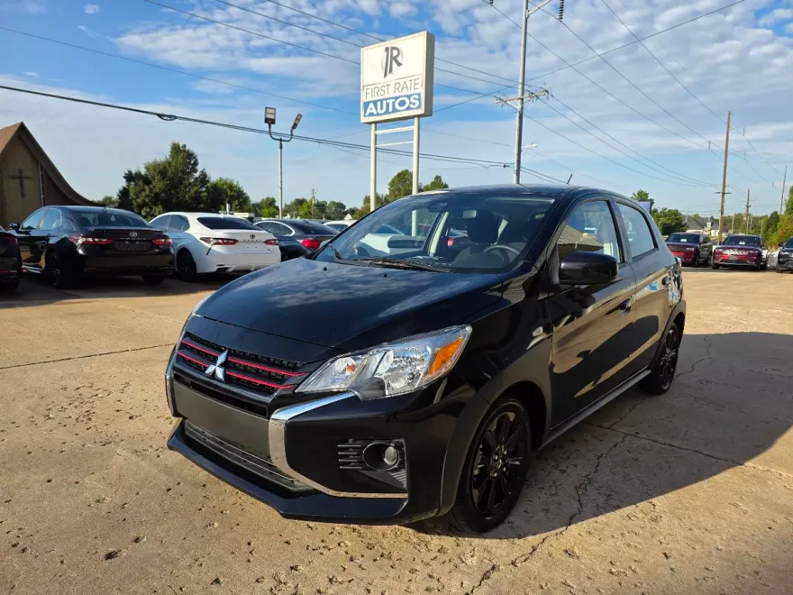 2024 Mitsubishi Mirage Black Edition photo 1