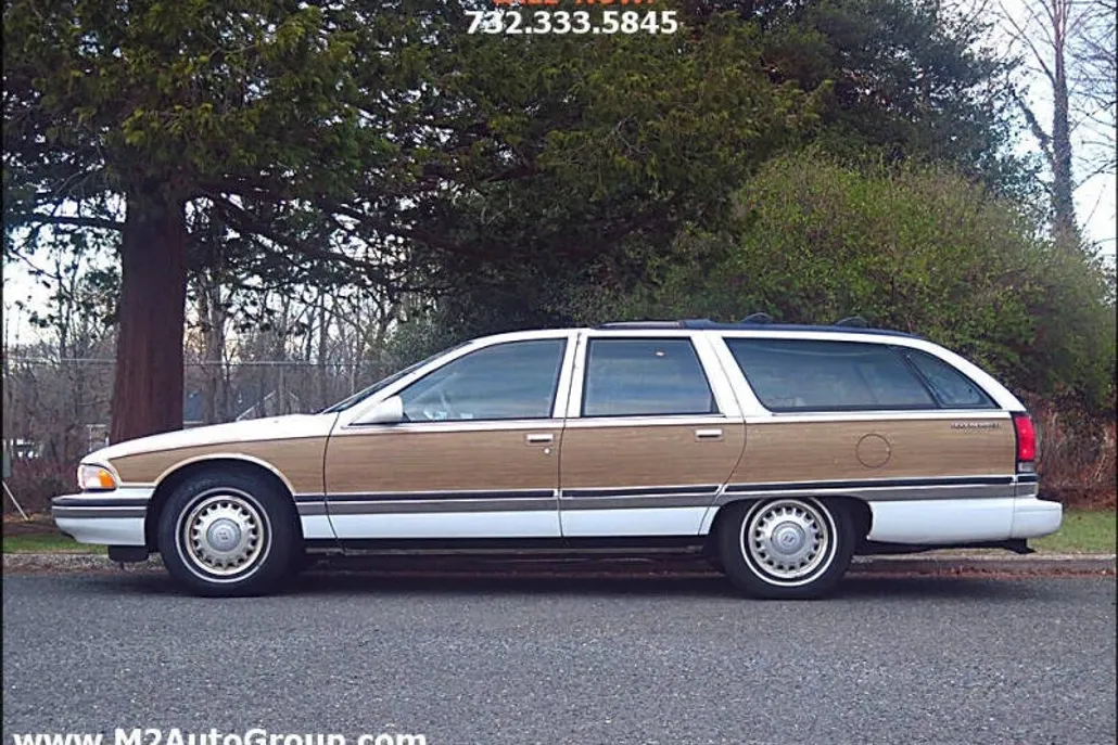 1996 Buick Roadmaster photo 1