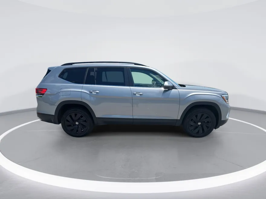 2024 Volkswagen Atlas SE Technology photo 1
