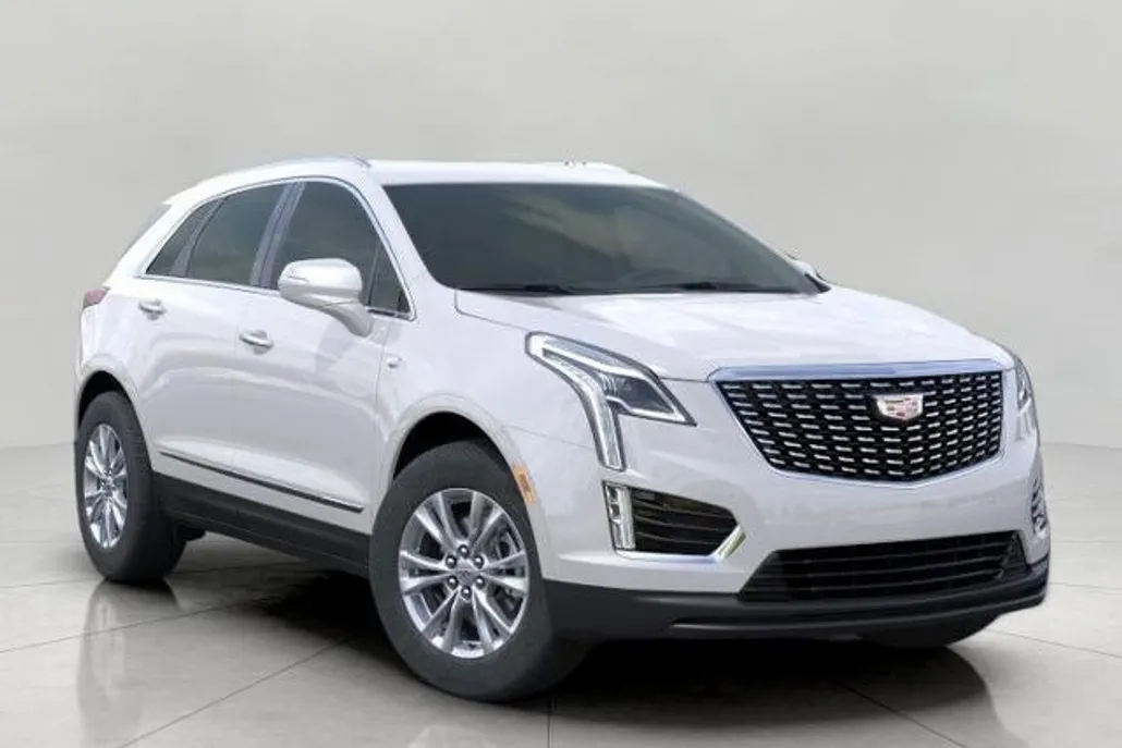 2025 Cadillac XT5 Luxury photo 1