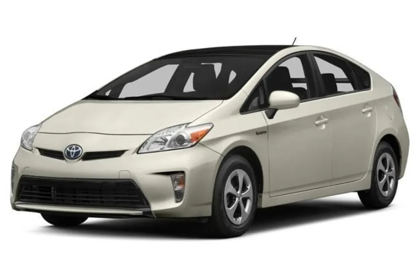 2014 Toyota Prius Five photo 1