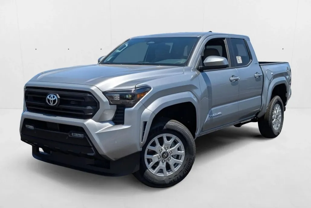 2025 Toyota Tacoma SR5 Double Cab photo 1