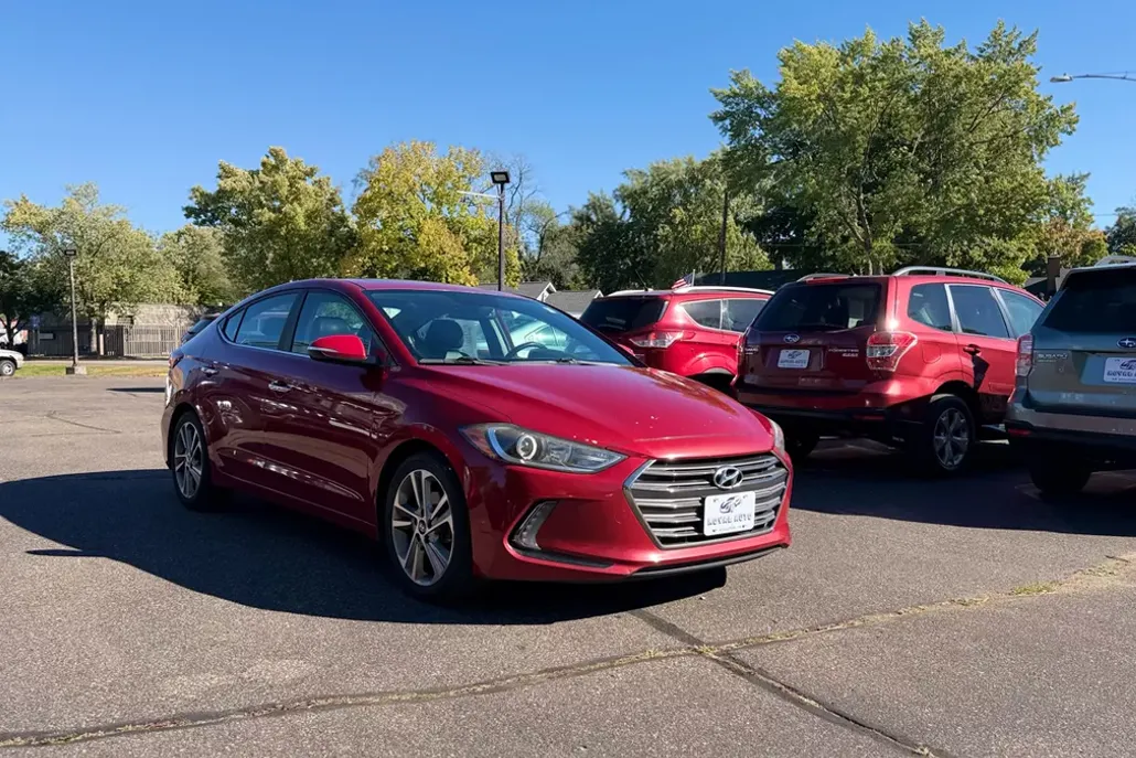 2017 Hyundai Elantra SE Tech Limited photo 1