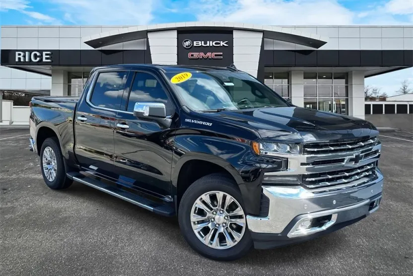 2019 Chevrolet Silverado LTZ photo 1