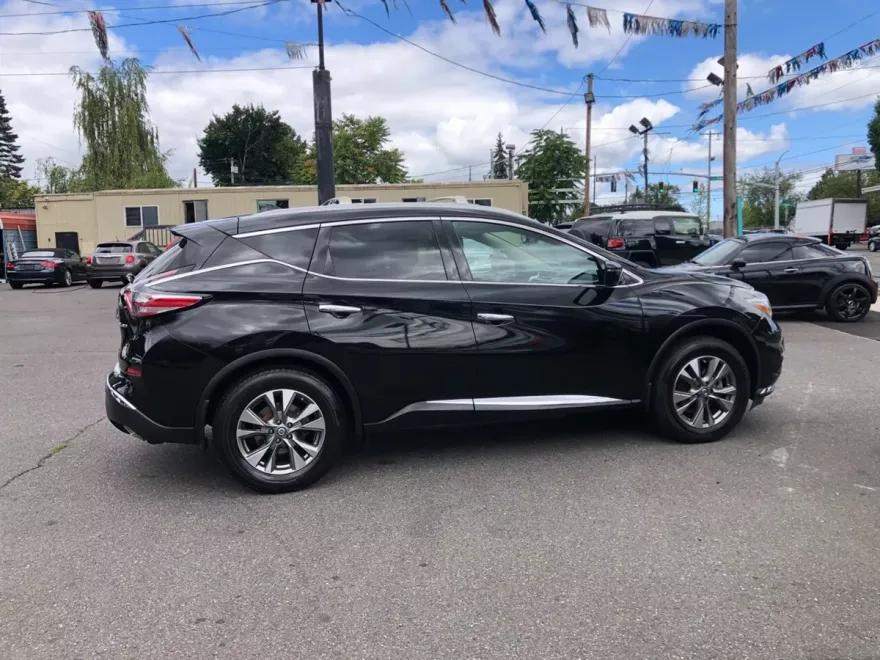 2018 Nissan Murano SL photo 1