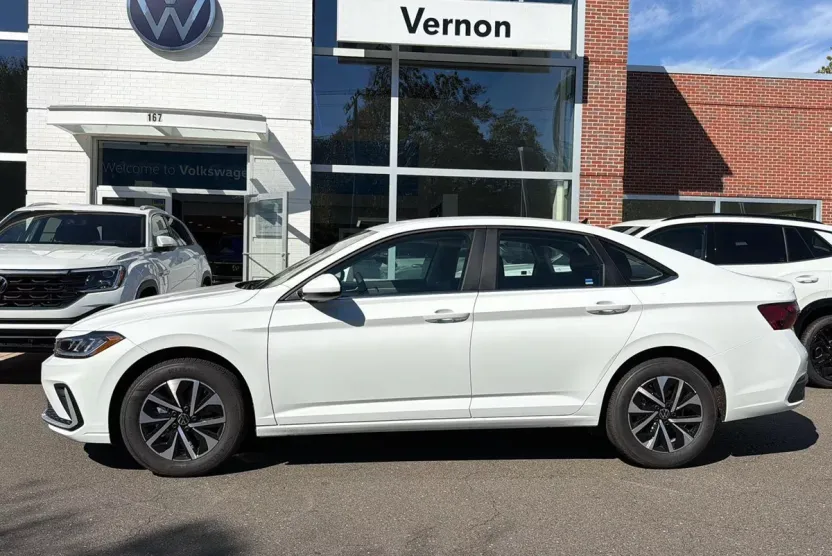 2025 Volkswagen Jetta 1.5T S photo 1
