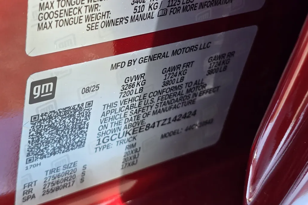 2026 Chevrolet Silverado 1500 RST photo 1