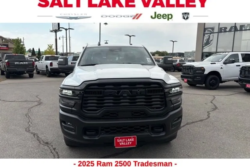 2025 Ram 2500 Tradesman photo 1