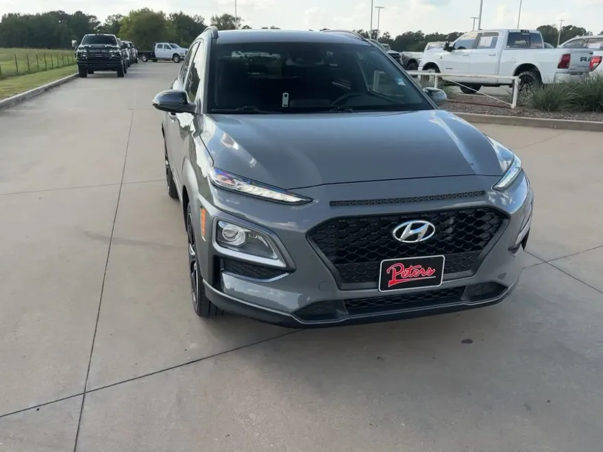 2021 Hyundai Kona SEL Plus photo 1