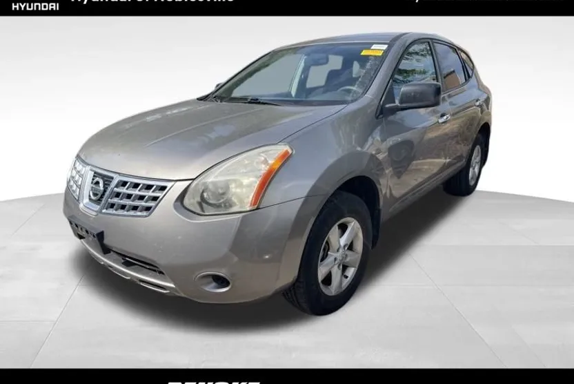 2010 Nissan Rogue S photo 1