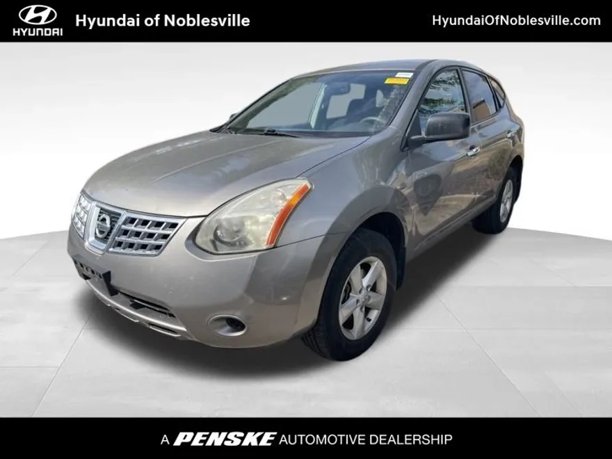 2010 Nissan Rogue S photo 1