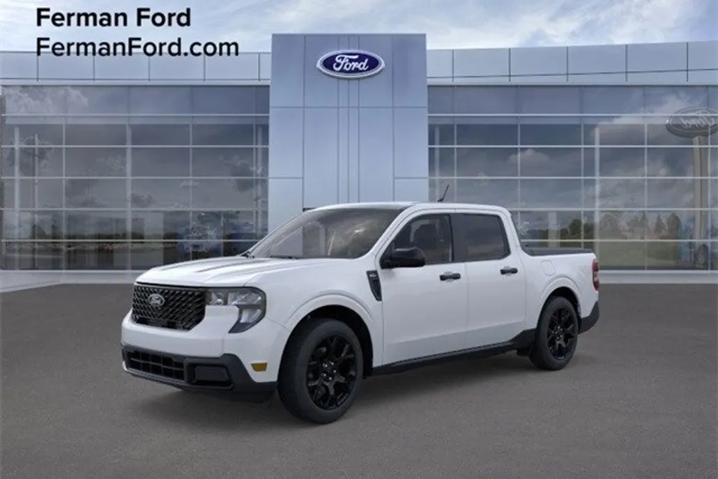 2025 Ford Maverick XLT photo 1