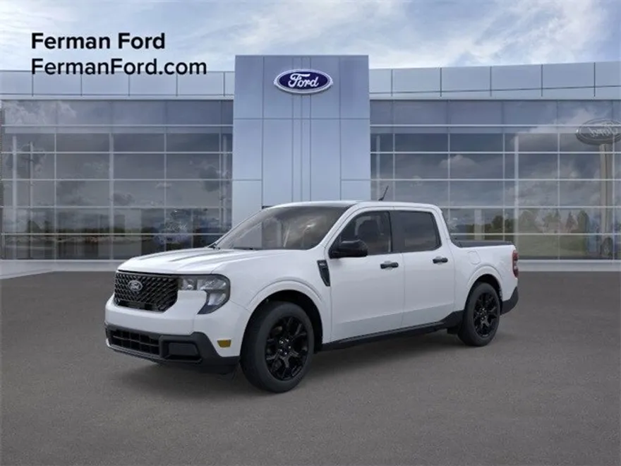 2025 Ford Maverick XLT photo 1