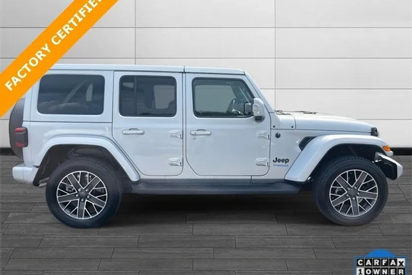 2022 Jeep Wrangler Unlimited Sahara High Altitude 4xe photo 1