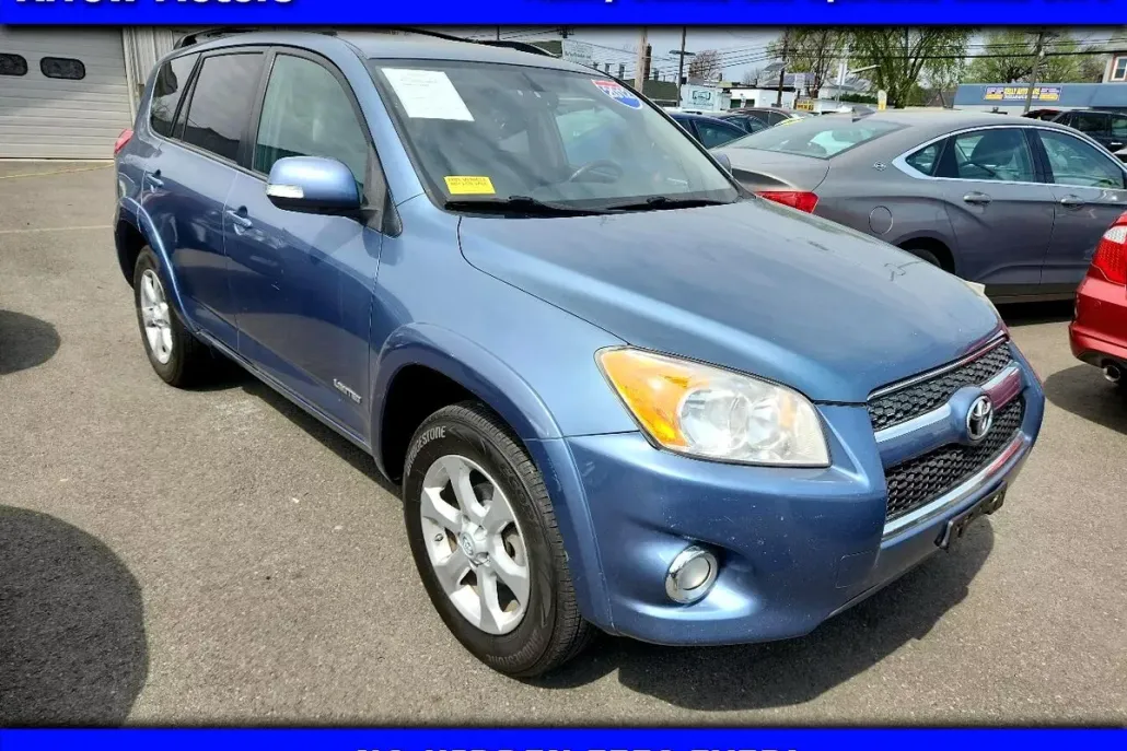 2012 Toyota RAV4 Limited photo 1