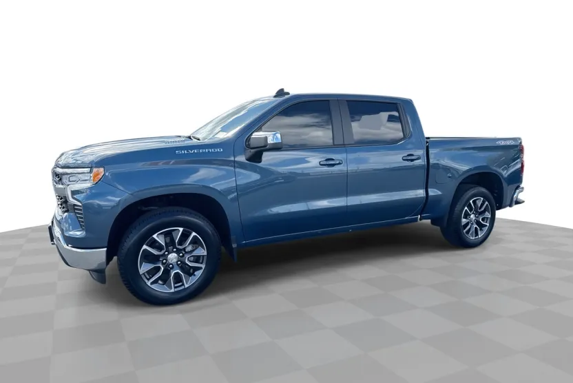 2024 Chevrolet Silverado 1500 LT photo 1