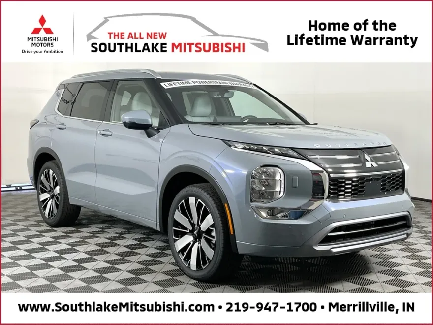 2025 Mitsubishi Outlander SEL photo 1
