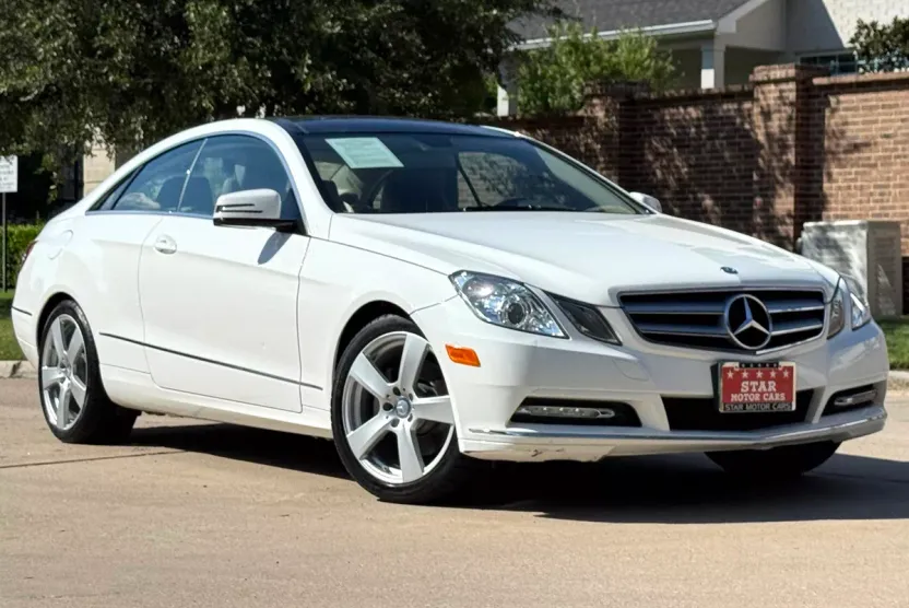 2013 Mercedes Benz E 350 photo 1