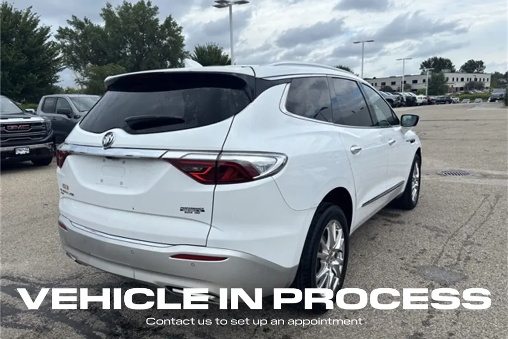 2023 Buick Enclave Essence photo 1