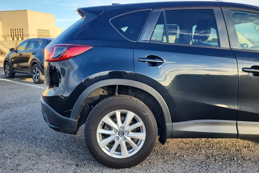 2015 Mazda CX-5 Touring photo 1