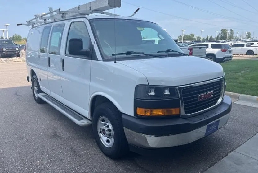 2019 Gmc Savana 2500 Cargo photo 1