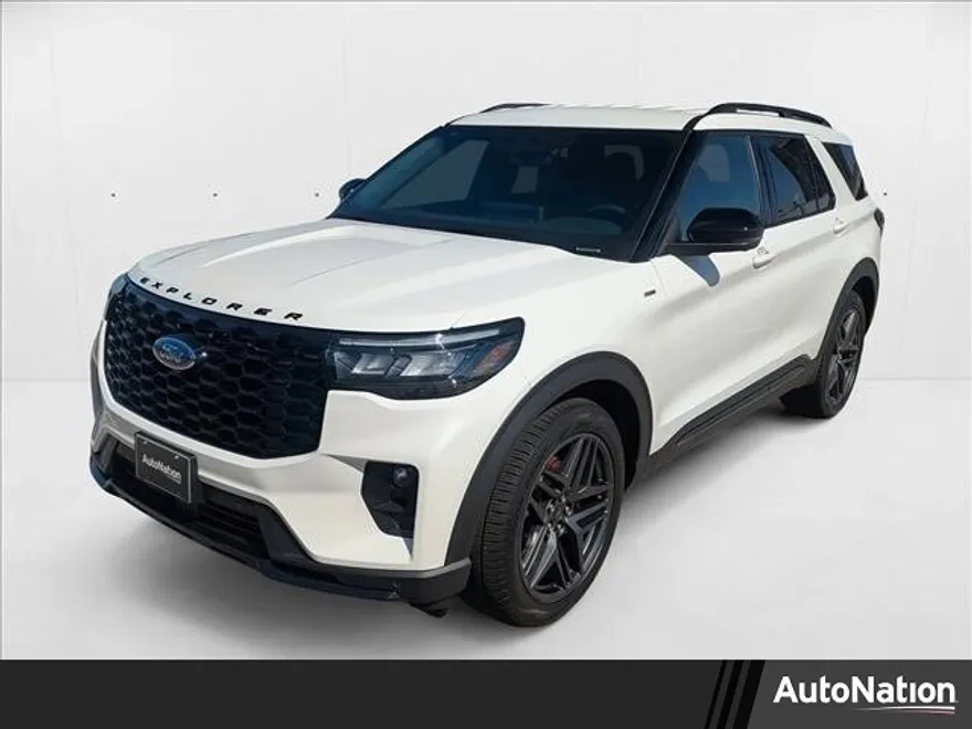 2025 Ford Explorer ST-Line photo 1