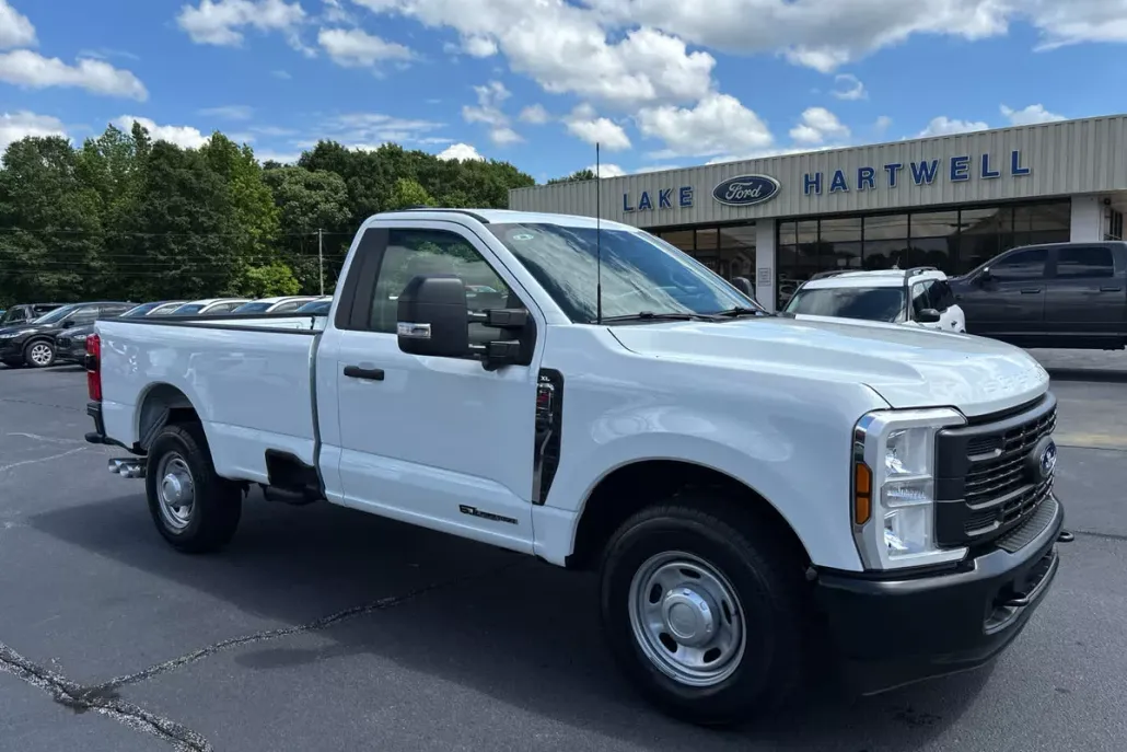 2025 Ford F-250 XL photo 1
