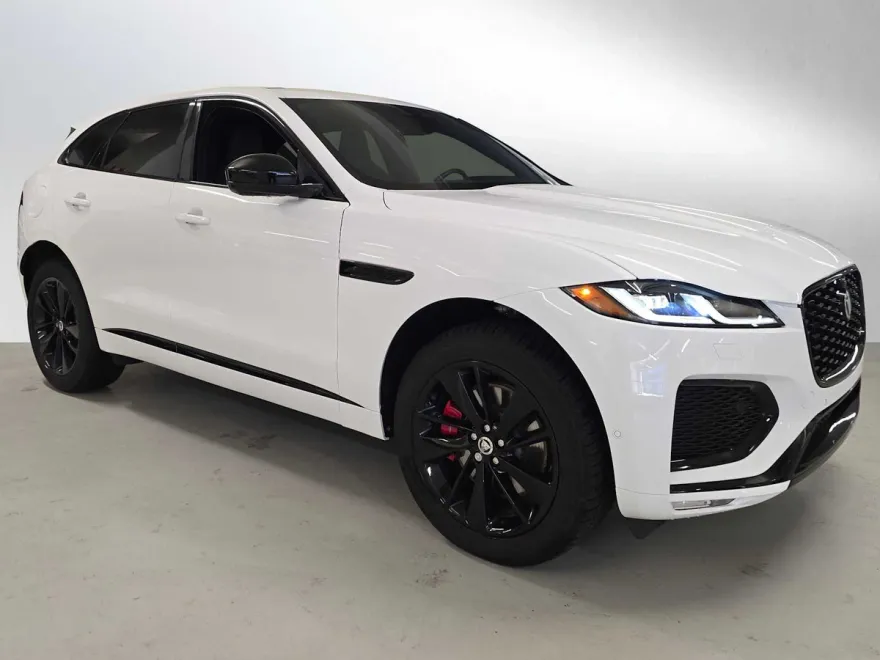 2024 Jaguar F-PACE P400 R-Dynamic S photo 1