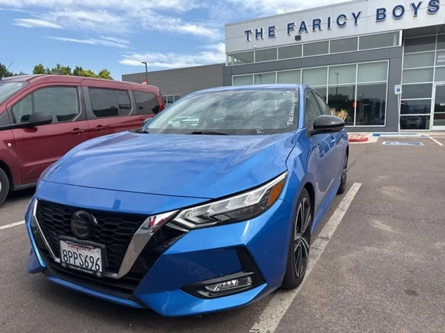 2020 Nissan Sentra SR photo 1