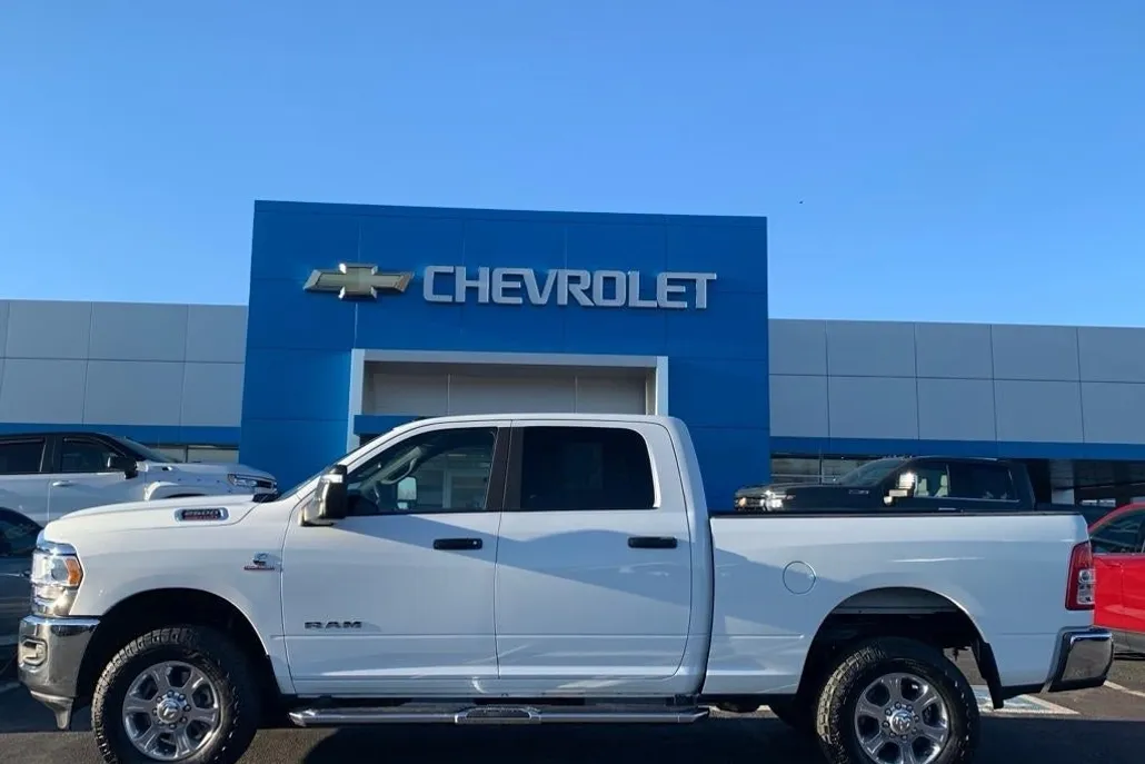 2023 Ram 2500 Big Horn photo 1
