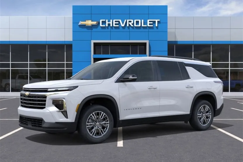 2026 Chevrolet Traverse photo 1